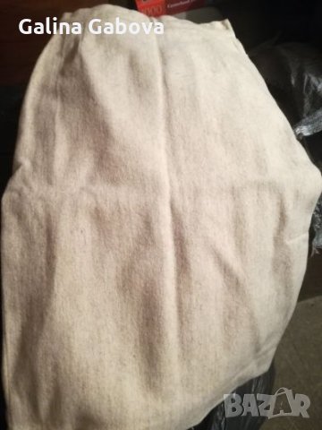 Вълнена пола, снимка 1