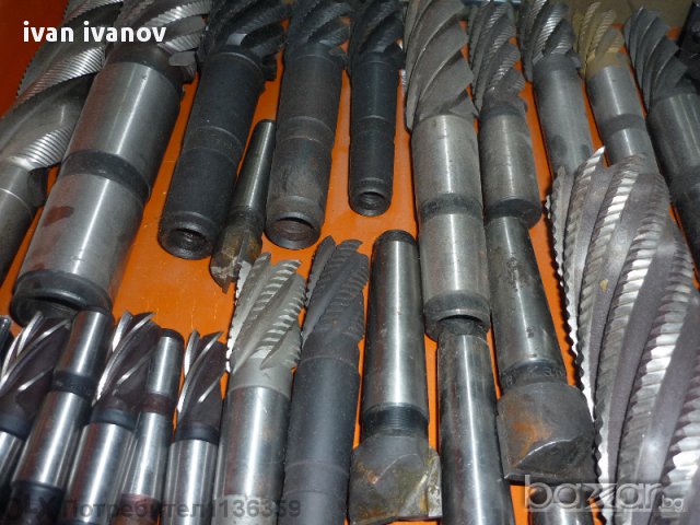 Царевични фрези 