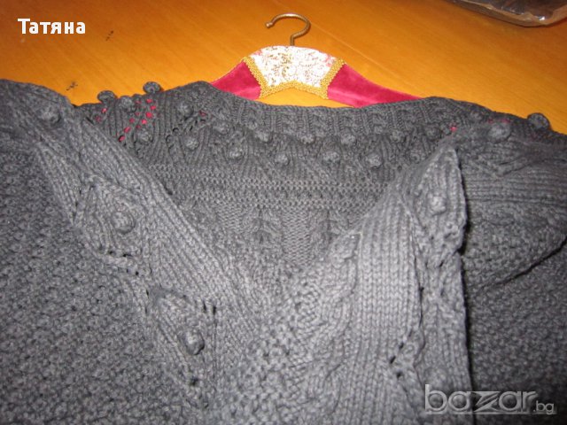 ПУЛОВЕР   И ЖИЛЕТКА -ръчно плетиво, снимка 2 - Блузи с дълъг ръкав и пуловери - 12566834