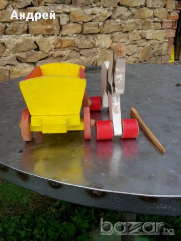 Стара дървена играчка Конче с каручка, снимка 3 - Антикварни и старинни предмети - 17897143