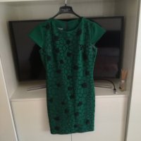 Продавам дамска рокля! , снимка 1 - Рокли - 24725533