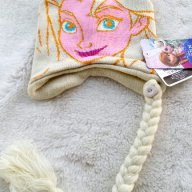 Шапка Елза - Замръзналото кралство 3-7 години, снимка 6 - Шапки, шалове и ръкавици - 15945920
