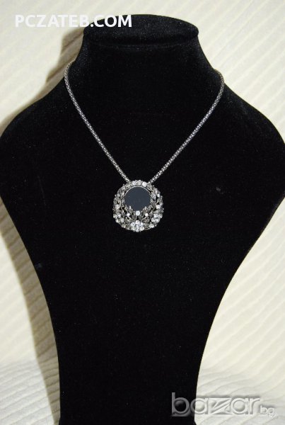 Метално колие с черен камък, снимка 1