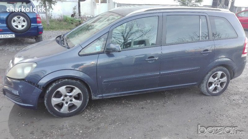продавам опел зафира на части 1.9 07г, снимка 1