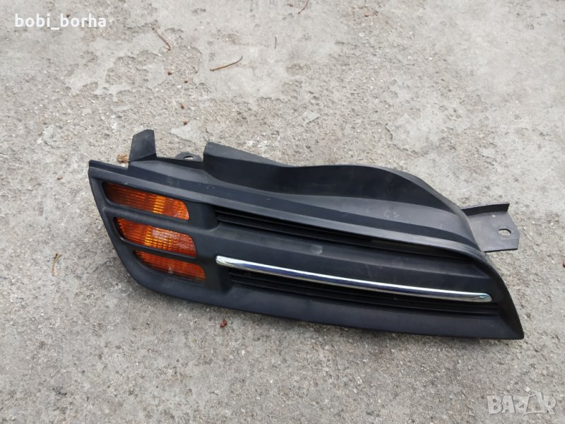 дясна решетка за нисан микра 2003г., снимка 1