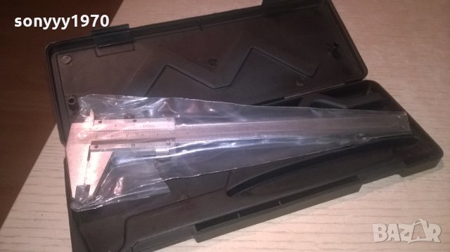 Метален шублер 23см с кутия-внос швеицария, снимка 2 - Шублери - 23324021