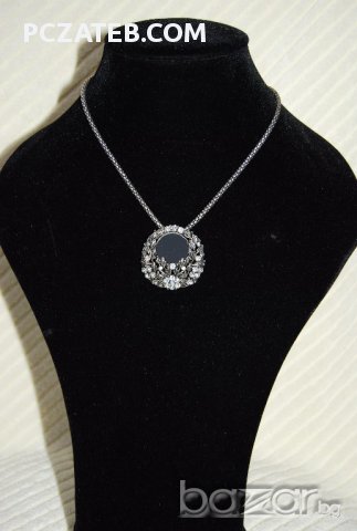 Метално колие с черен камък, снимка 1