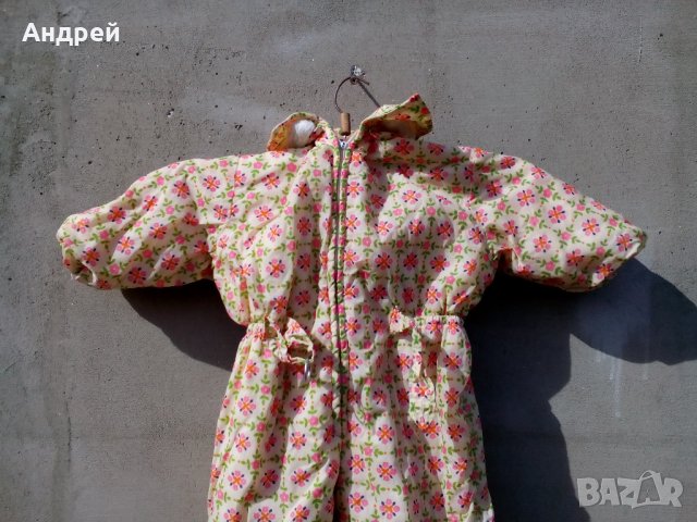 Стар детски гащеризон, снимка 2 - Антикварни и старинни предмети - 22947460