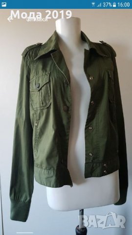 Calvin Klein Марково якенце