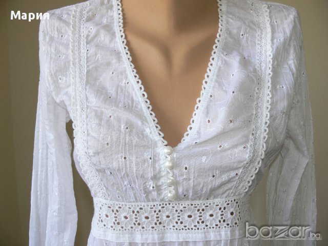 Нова бяла дантелена блузка, снимка 2 - Блузи с дълъг ръкав и пуловери - 12704434