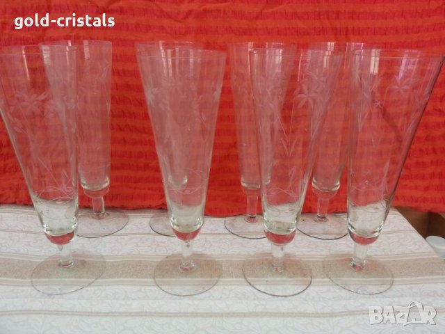 ретро стъклени чаши гравирани 