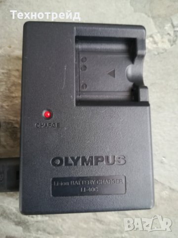 Оригинално зарядно Olympus Li-40C, снимка 1 - Батерии, зарядни - 24566815