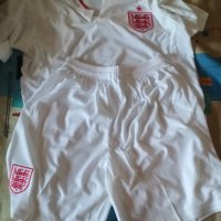 Екип на Англия-нов и неизползван, снимка 2 - Спортни дрехи, екипи - 25067316