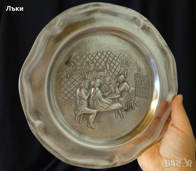 Старинна чиния,пано от калай Гостилница.  , снимка 1