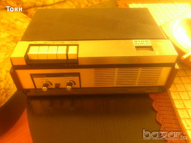 Магнетофон PHILIPS 9106 BERLIN, снимка 7 - MP3 и MP4 плеъри - 15846088