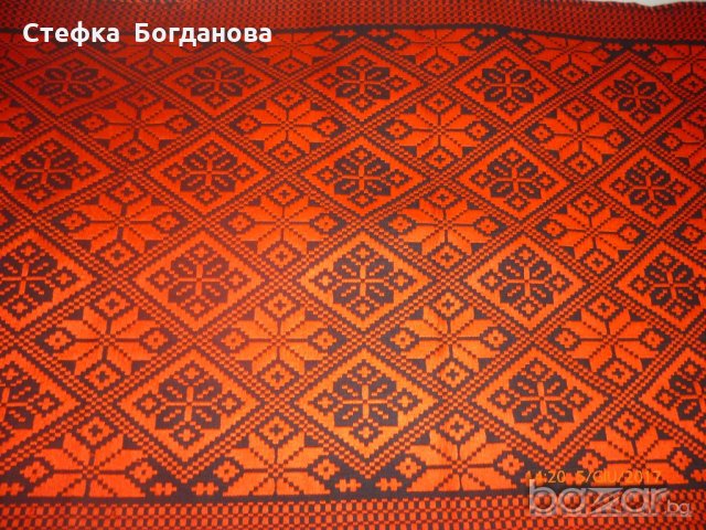 тъкано на стан килимче с реснички, снимка 2 - Олекотени завивки и одеяла - 18605913