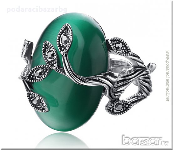 ПРЪСТЕН С ГОЛЯМ АХАТ И КУБИК ЦИРКОНИЙ – ЛУКС И МИСТИКА