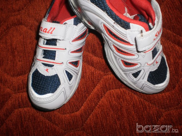 Детски маратонки текстил и изкуствена кожа в тъмно синьо и бяло, за момче, нови, номер 30, НАМАЛЕНИ , снимка 2 - Детски маратонки - 7140841