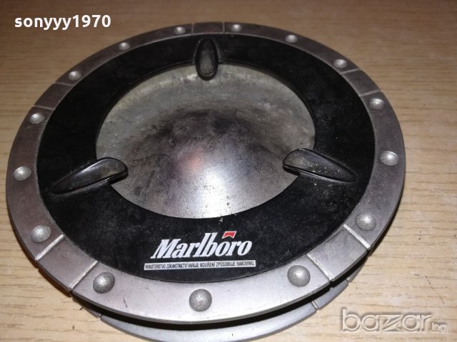 marlboro-13x3см-алуминиев пепелник-внос швеицария, снимка 2 - Колекции - 20187502