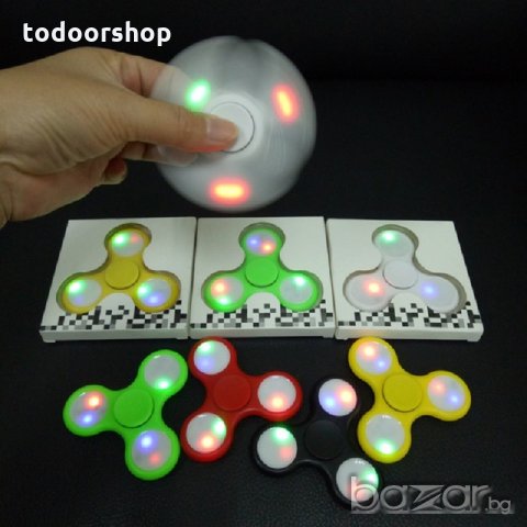 Fidget Spiner ХИТ релакс играчка , снимка 2 - Рисуване и оцветяване - 18384287