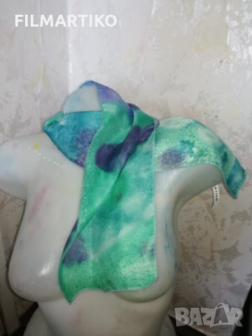 Ръчно рисувано копринено  фишу "Тюркоаз", снимка 2 - Шапки - 22372618