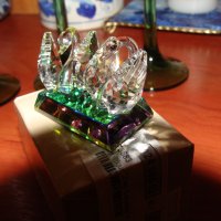  Великолепна колекционерска кристална фигура цветен сваровски , снимка 1 - Статуетки - 22879541