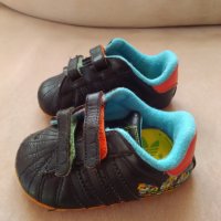 Бебешки маратонки Adidas, снимка 1 - Бебешки обувки - 23293111