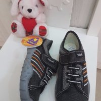  Текстилни спортни обувки - 26,27,28 номер., снимка 1 - Детски маратонки - 19053002