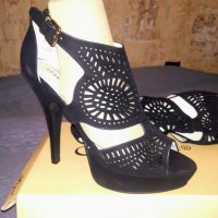 НОВО!!RESERVED Елегантни сандали , снимка 1 - Дамски елегантни обувки - 26102370