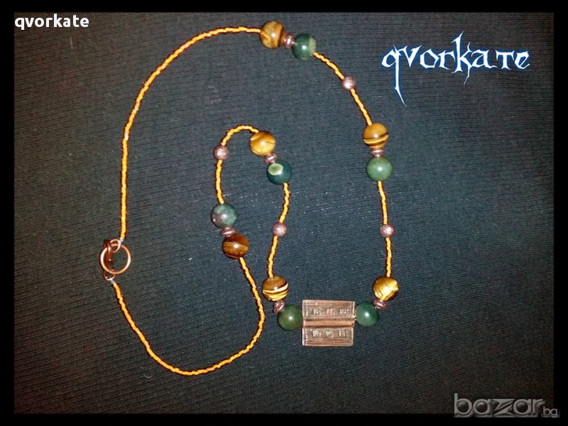 Колие с плочка, снимка 1