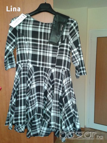 Асиметрична рокля Руника, снимка 4 - Рокли - 10165418