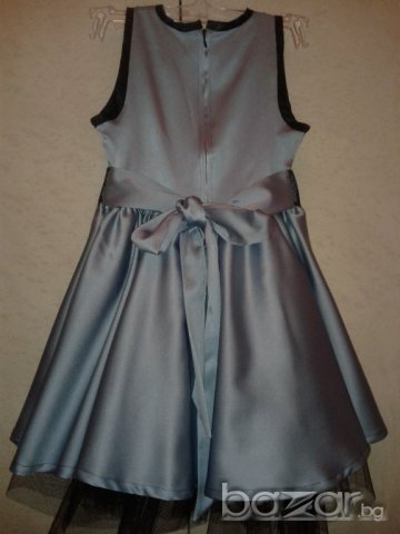 Детска сатенена рокля, снимка 4 - Детски рокли и поли - 17522126