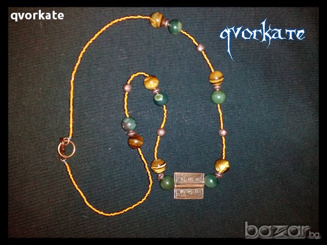 Колие с плочка, снимка 1