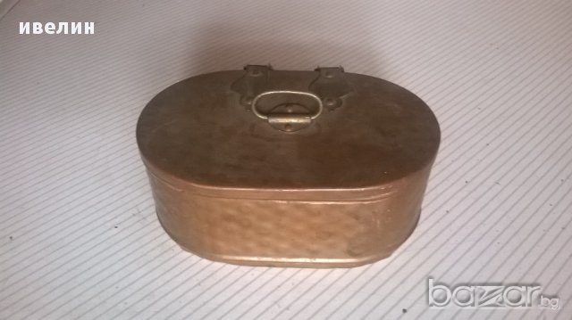 стара метална кутийка