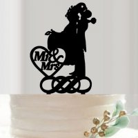 Mr& Mrs двойка на стенд и сърце топер украса табела за сватбена сватба торта двойка, снимка 1 - Декорация - 21743606