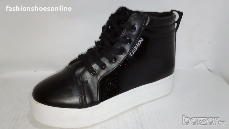 Дамски кецове LOVE. , снимка 1