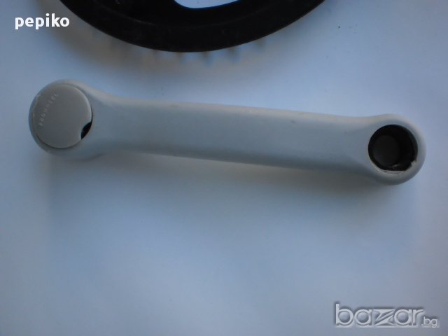 Продавам колела внос от Германия Комплект курбели с една плоча, снимка 14 - Части за велосипеди - 9278483