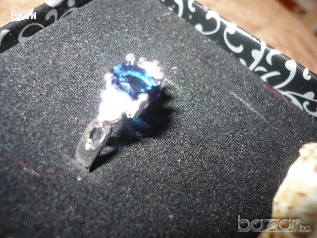 Пръстен сребърно покритие със син кристал, снимка 2 - Пръстени - 17626640