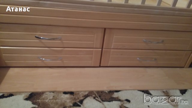 Детско дървено креватче, снимка 4 - Бебешки легла и матраци - 13697839