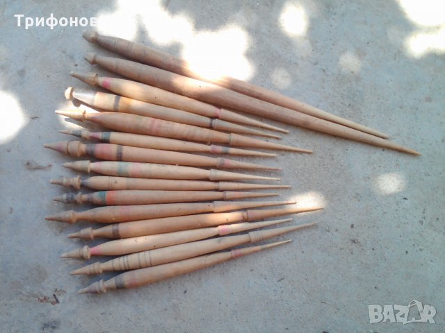 Автентични уреди за предене на вълна, снимка 1