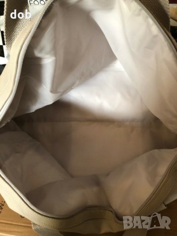 Нова чанта/сак EMPORIO ARMANI PARFUMS оригинал, снимка 3 - Чанти - 25096650