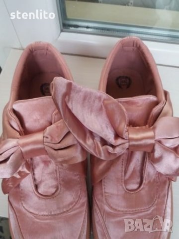 Нови дамски сатенени кецове с панделка , снимка 4 - Кецове - 24909982