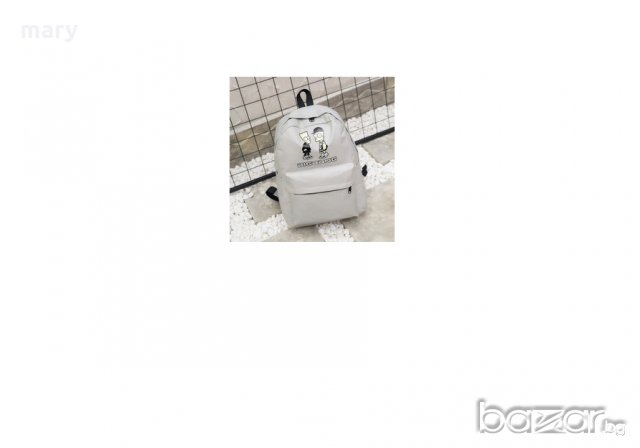 светлосива раница с бартове