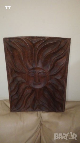 Уникална дърворезба върху орех, снимка 1