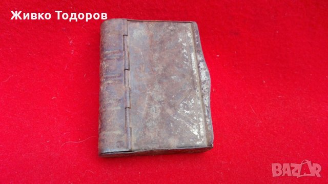 Табакера като книга началото 20 век., снимка 1 - Антикварни и старинни предмети - 25025125