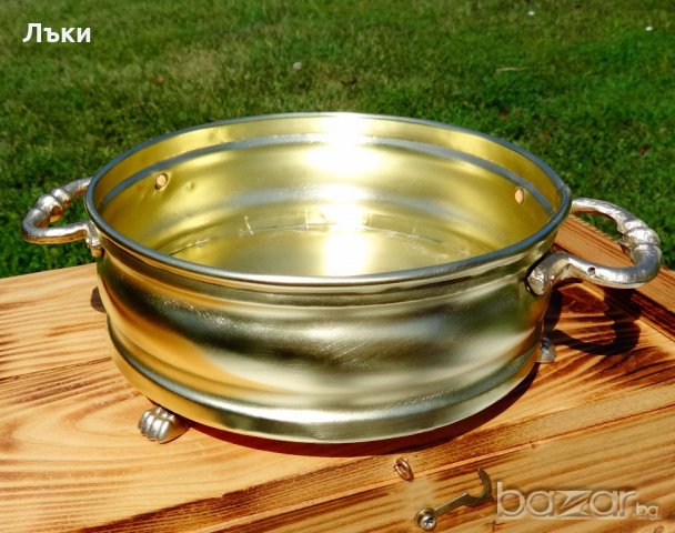 Бронзов съд за сервиране,лъвски лапи,дръжки, снимка 3 - Антикварни и старинни предмети - 19178482