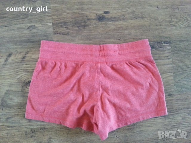 Nike -страхотни дамски къси панталонки, снимка 7 - Къси панталони и бермуди - 21673748