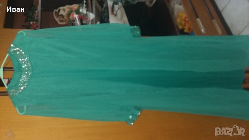 Продавам рокля, снимка 1