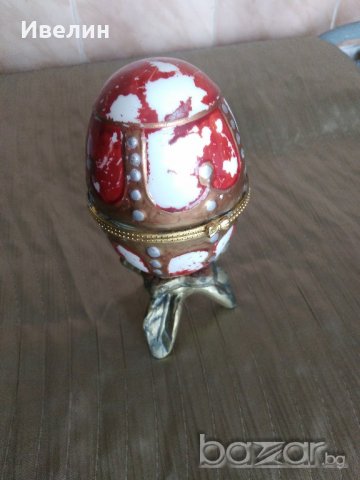 порцеланова кутия-яйце, снимка 3 - Антикварни и старинни предмети - 21171648