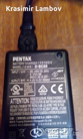 1 зарядно за фотоапарат.